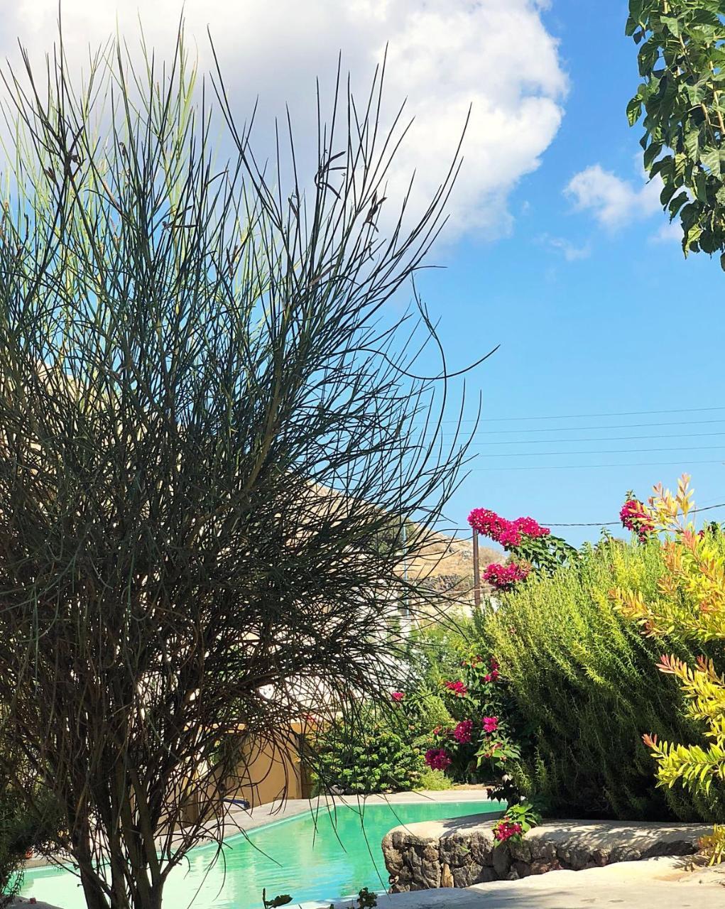 Emporio  Mantilida Villa מראה חיצוני תמונה